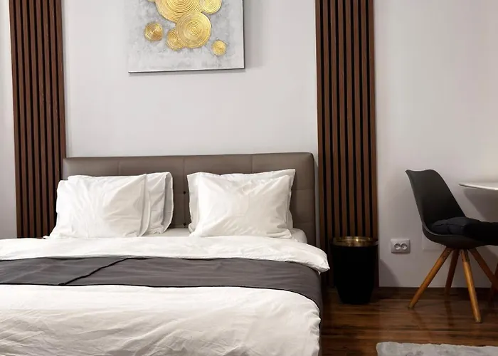 Central Studio Bucharest Daire Bükreş