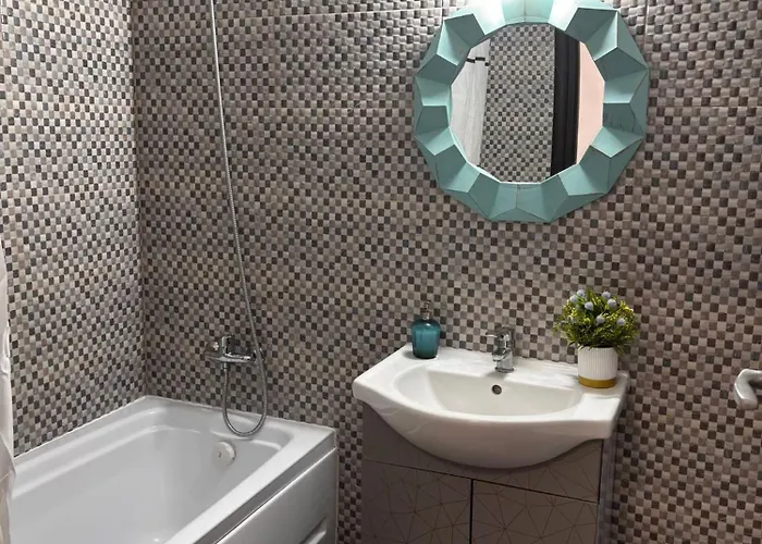 Central Studio Bucharest Apartmán *